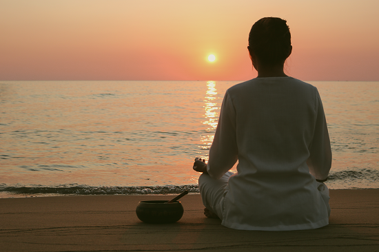 beach-yoga-1678583614.png