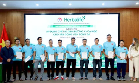 Herbalife Việt Nam và Liên Đoàn Bóng Đá Việt Nam tổ chức buổi đào tạo về dinh dưỡng khoa học trong thể thao cho các CLB bóng đá Việt Nam